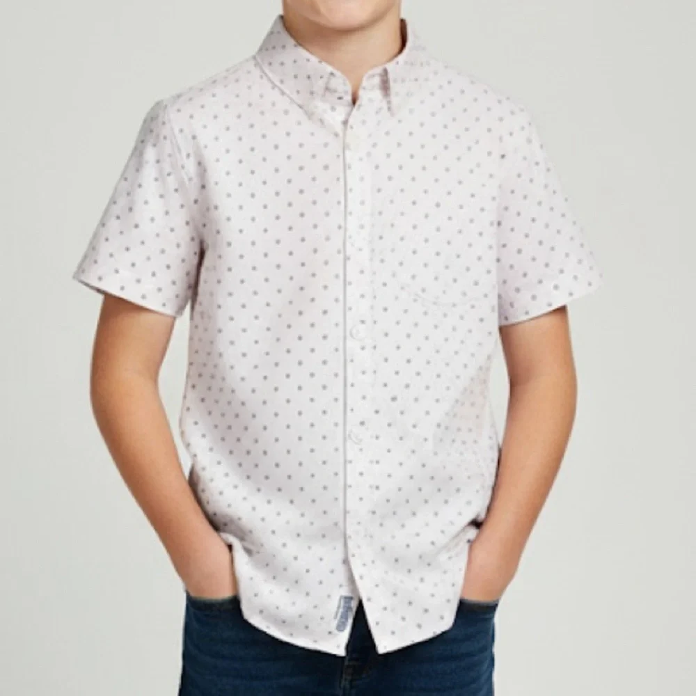 Denim‎ & Flower Short Sleeve Button Down Shirt with pink and Blue Accents 9/10